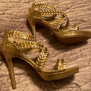 NWOT - Strappy sandals (3)